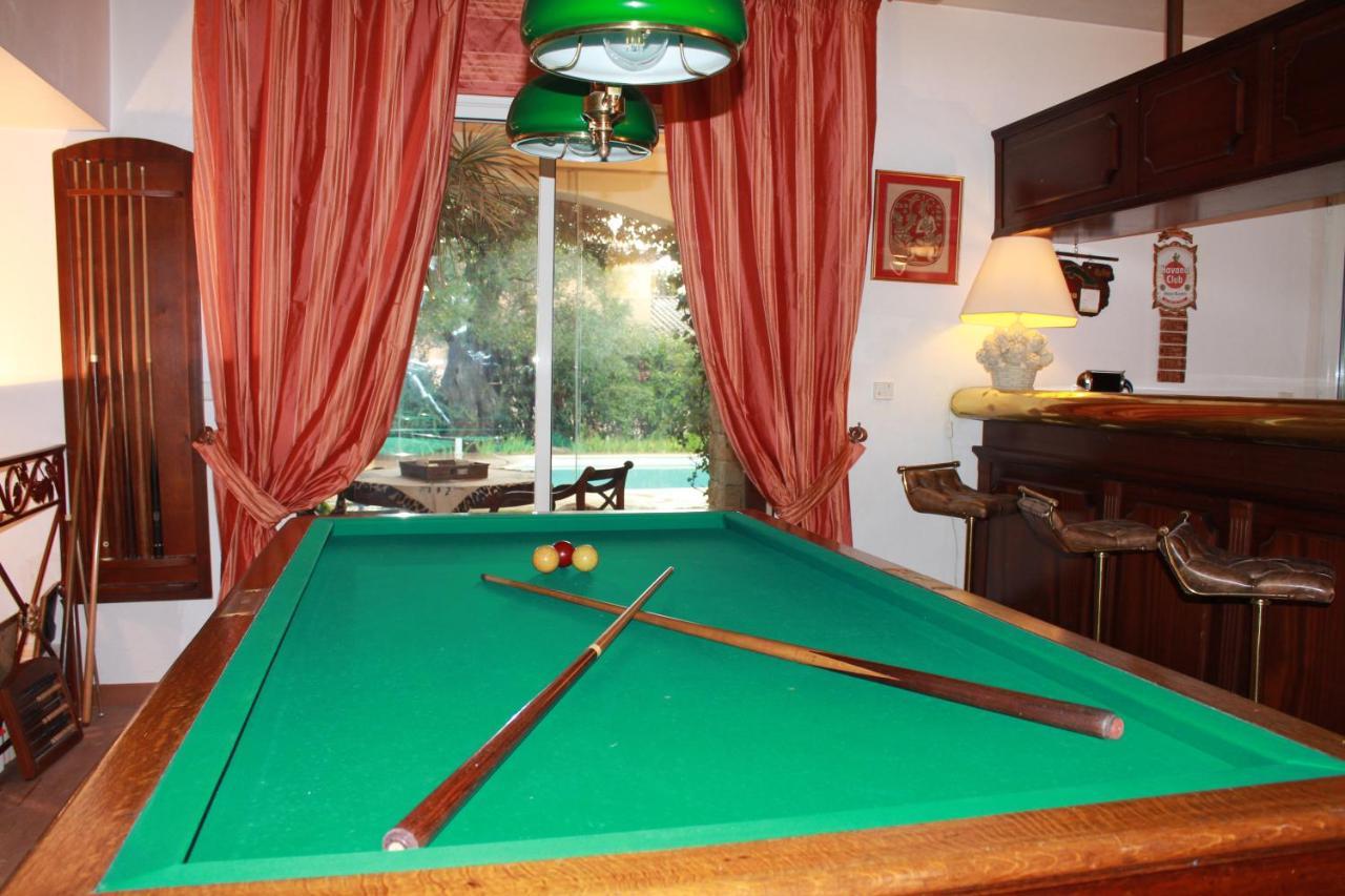 La Villa Topi อองทีบส์ ภายนอก รูปภาพ