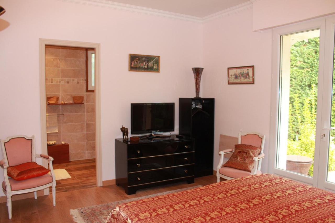La Villa Topi อองทีบส์ ภายนอก รูปภาพ