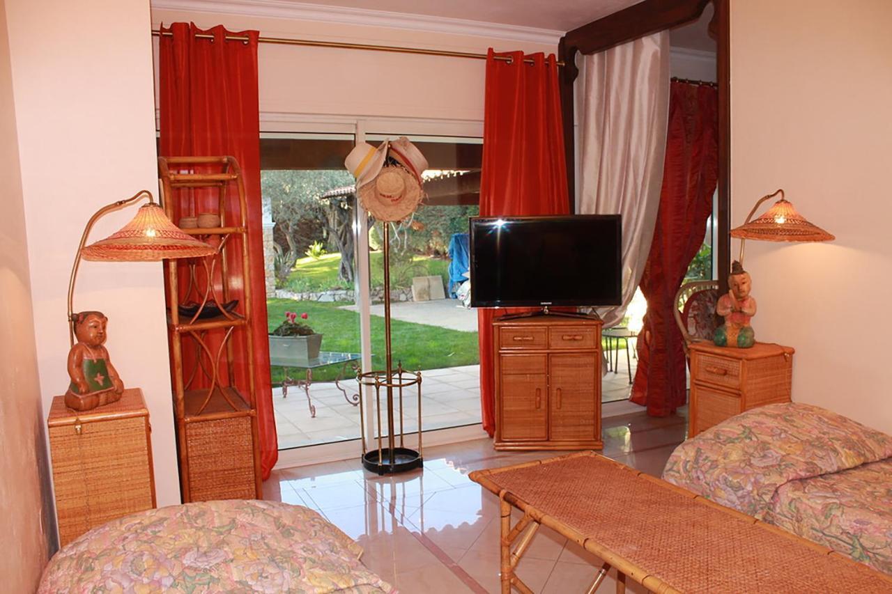 La Villa Topi อองทีบส์ ภายนอก รูปภาพ